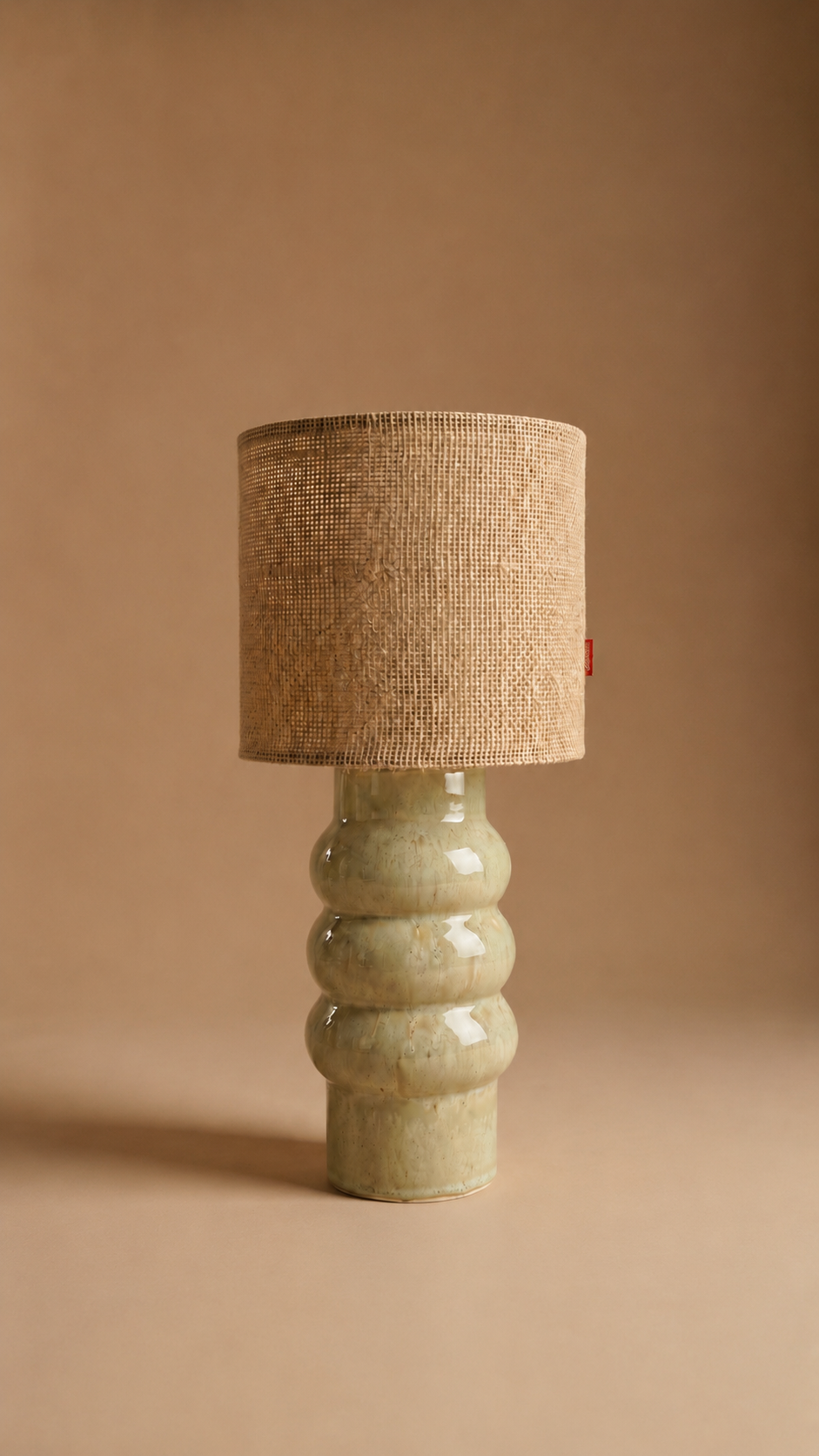 Toña Pistache + Pantalla de Mimbre