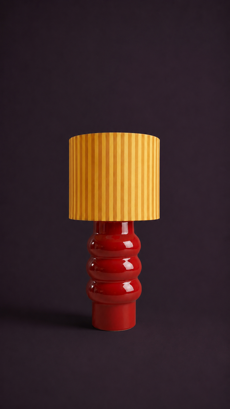 Toña roja + pantalla algodón rayas mostaza